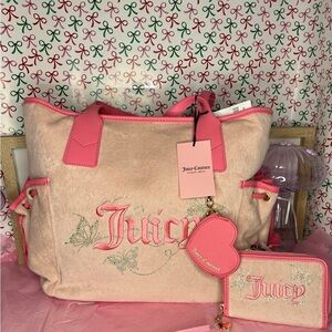 Juicy Couture Wingin it tote and wallet